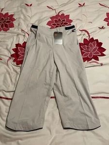 Pantalones ajustables Nike Swoosh 2001 de colección 3/4 longitud - blancos - talla juvenil M nuevos con etiquetas - Imagen 1 de 10