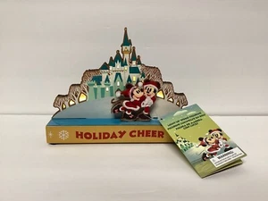 Disney Mickey and Minnie Skating Holiday Cheer Wood Christmas Sign Light Up New - Picture 1 of 4