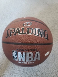 Lamarcus Aldridge signed ball - Picture 1 of 4