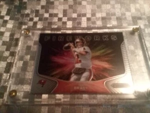 Tom Brady 2020 Panini Prizm “Fireworks” Disco Prizm #19 - Imagen 1 de 2