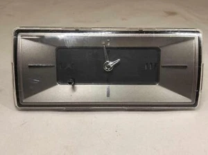 25949881 Clock ESCALADE ESV 14 - Bild 1 von 4