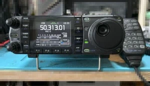 ICOM IC-7000M HF / VHF / UHF 50W Transceiver Ic-7000 M Working tested - Picture 1 of 10