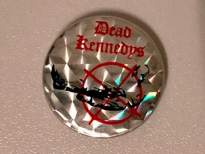 Dead Kennedys target punk punkrock music group vintage SMALL BUTTON - Foto 1 di 2