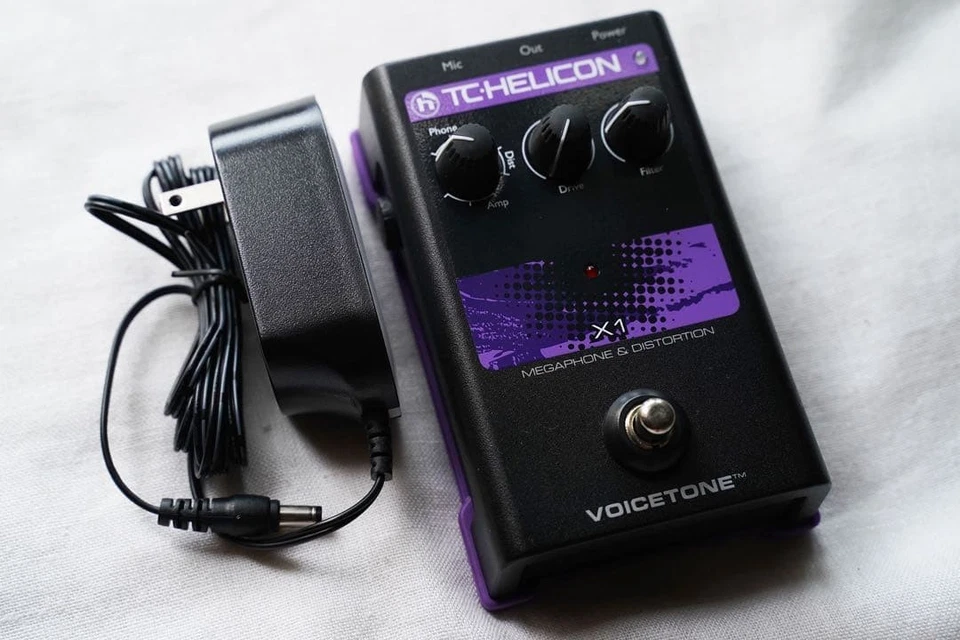 TC-Helicon VoiceTone X1 Vocal Distortion Effects Pedal w/ Megaphone & Amp - Image 1 of 4