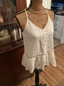 Love On A Hanger Cami Top S, Ivory Crepe, Embroidery, New With Tag, Pretty! - Picture 1 of 4