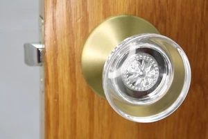 Schlage Custom Combined Interior Hobson Glass Knob Kinsler Trim Satin Brass #908 - Picture 1 of 4