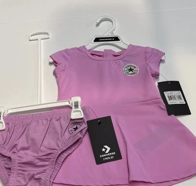 Converse Bebé Niña Rosa Juego de 2 Piezas Talla 12 Meses ¡¡Nuevo!!️ Foto 1 de 4