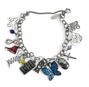 Bracciale James Avery maglia forgiata con 14 charms tra cui ritirato e smalto - Foto 1 di 24