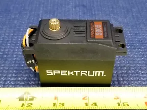 *NUOVO* SPEKTRUM S905 1/5 40 KG IMPERMEABILE Servo SPMS905 - Foto 1 di 10
