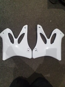 Rtech Radiator Scoops Yamaha YZ125 YZ250 Fits 2002 to 2014 White - Picture 1 of 3