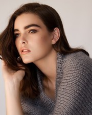 SEXY HILARY RHODA 8x10 PHOTO *