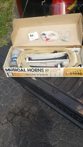 NEW Vintage Signaltone Corp Musical Horns O Suzanna 62790 USA NOS HORN - Picture 1 of 7