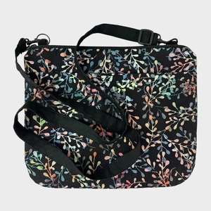 Lightweight Travel Tote Bag Crossbody Black Blue Floral Print New  - Picture 1 of 14