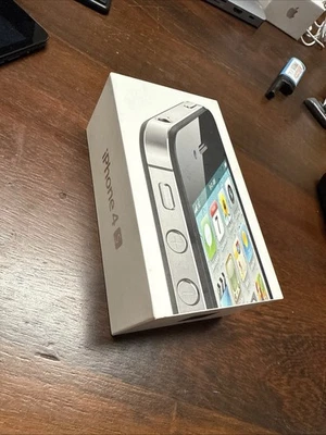 Authentic Apple iPhone 4S (Black, 32GB, Model A1387) from the early 2011 NEW - Image 1 of 4
