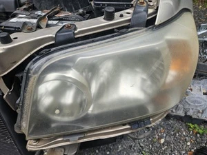2004 2005 2006 Toyota Highlander Left Side Driver Headlight Lamp - Picture 1 of 1