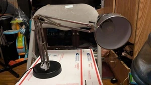 Vintage Underwriters Laboratories Portable Lamp Chrome Pixar Style U-1794. Works - Picture 1 of 9