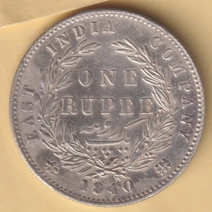 BRITISH INDIA 1840 VICTORIA QUEEN DIVIDED LEGEND ONE RUPEE RARE SILVER COIN - Picture 1 of 2