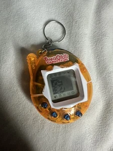 Tamagotchi Connection Nostalgia 90s 168 in 1 Orange Keychain Tested and working - Picture 1 of 8