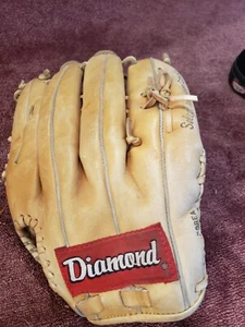 Diamond PRO SERIES MODEL #d2025 BASEBALL GLOVE snap action LEFT hand throw - Picture 1 of 5