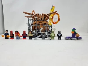 LEGO Super Heroes: Spider-Man Final Battle (76261) - Picture 1 of 4