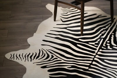 Nueva alfombra brasileña de piel de vaca blanca y negra cebra tamaño 5x7 pies Foto 1 de 4