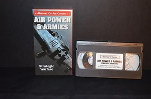 HISTORY OF AIR COMBAT - AIR POWER & ARMIES - STRATEGIC WARFARE - Picture 1 of 2