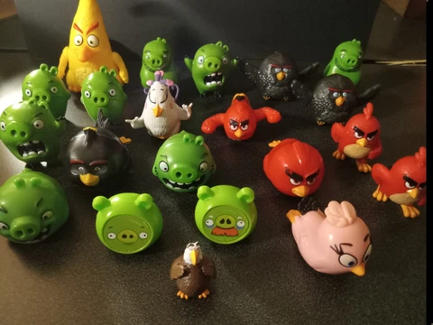 Angry Bird Toy Figure Lot Cover