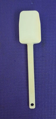 Pampered Chef largeMix N Scraper  #1657 12.5" READ - Image 1 of 4