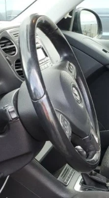 2013 Volkswagen Tiguan LH Driver Steering Wheel Airbag OEM - Image 1 of 3