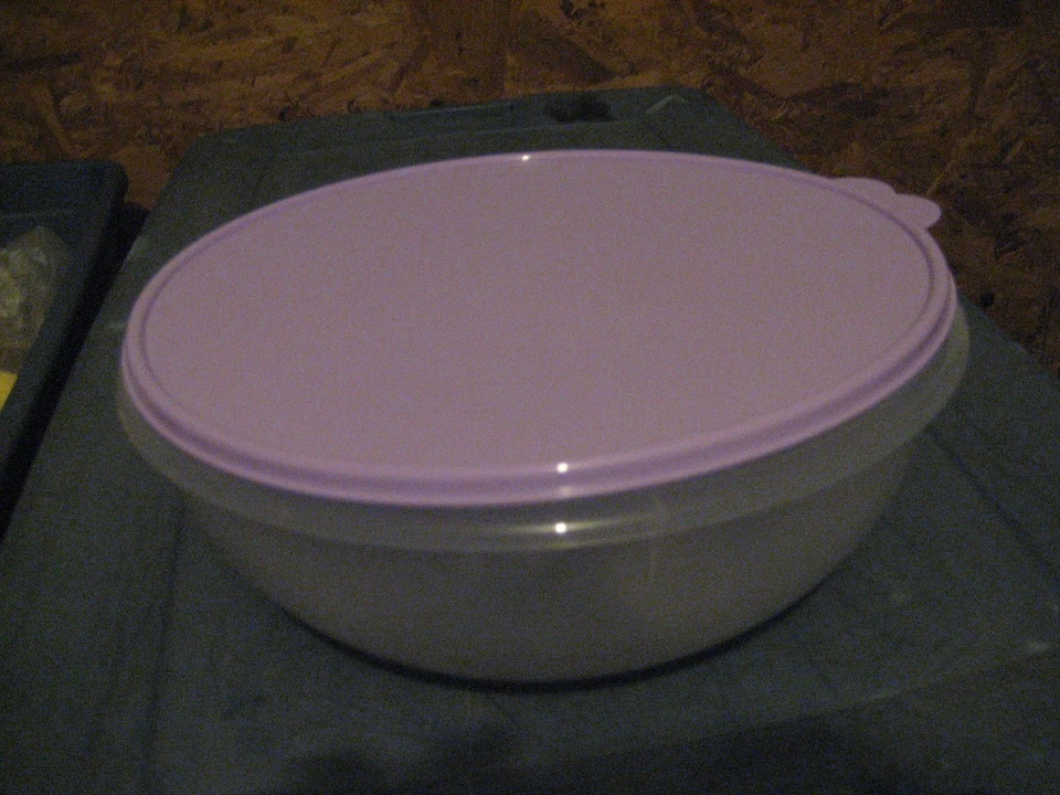 .TUPPERWARE 26c FIX N MEZCLA TAZÓN TRANSPARENTE/LILA SELLO MIP ENVÍO GRATUITO Foto 1 de 1