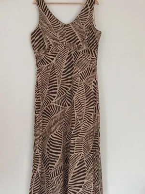 NEW Size 16 Slim Fit UK 16 Linen Mix Long Midi Dress - Image 1 of 4