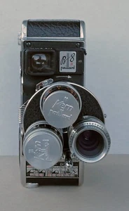 Paillard-BOLEX B 8 Filmcamera mit 3 Objektiven auf Revolverplatte, wie neu - Bild 1 von 14
