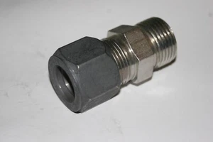 3/4 Tube x 3/4 MNPT 316ss Hydraulic Fitting Parker 12 FBU-SS - Picture 1 of 4