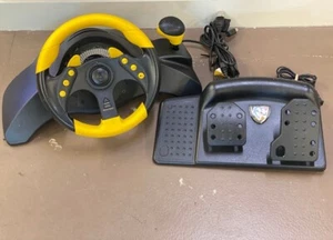 Mad Catz MC2 Professional Gamers Universal Wheels and Pedals - Picture 1 of 10