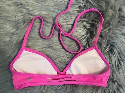 Sujetador halter Lululemon Wandering Yogi Top rosa cuello corbata tazas yoga caliente talla 4 Foto 1 de 2