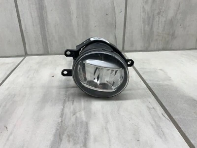 2015 2016 2017 Toyota Land Cruiser Left Driver LED Fog Light 1379404F3 OEM - Image 1 of 4