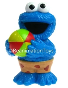 Sesame Street Workshop Hasbro 2013 monstruo de galletas con juguete para apretar pelotas de playa - Imagen 1 de 2