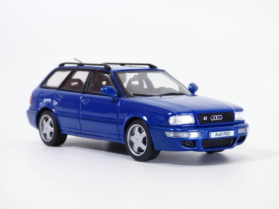 Audi RS2 bleu Nogaro 1/43 1995 - Imagem 1 de 1