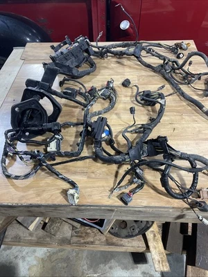 Arnés de cableado Ford Engine Bay Taurus Sable 3,5 L 2009 Foto 1 de 4