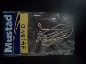 10 Mustad 34184D Size 8/0 Saltwater 60 Degree Jig Hooks Fits Do It Salt Molds - Picture 1 of 1