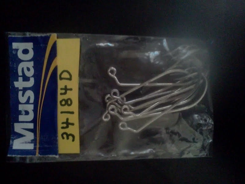 10 ganchos de plantilla Mustad 34184D tamaño 8/0 agua salada 60 grados se adapta a moldes de sal para hacerlo Foto 1 de 1