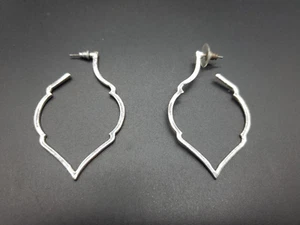 Silver Tone Drop/Dangle Post Earrings - Picture 1 of 3