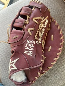 Kennys Vargas Signed Game Used Inidos De Mayaguez Glove First Base  - Picture 1 of 2