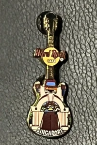 HARD ROCK CAFE Pin Anstecker SINGAPUR Gitarre - Bild 1 von 2