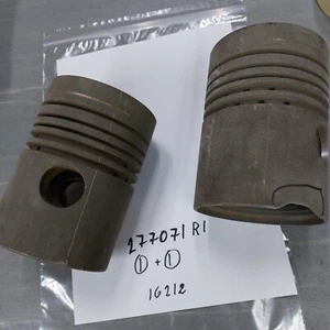 NOS PARTS 277071R1 PISTON fit Farmall 450-SERIES, 400-SERIES, SUPER M-TA - Picture 1 of 5
