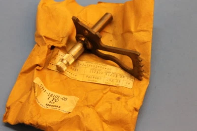 NOS YAMAHA XJ1100 XS1100 CONJUNTO DE EJE DE CAMBIO 1 PIEZA# 2H7-18101-00-00 Foto 1 de 4