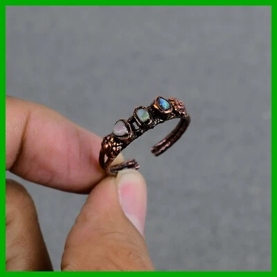 Venta del Día de los Caídos Ópalo Etíope Piedras Preciosas Electroformadas Anillo Apilable Cobre Foto 1 de 4