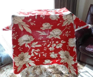 Romo Ottoline Red ground Cream Latte Floral Linen Fabric full width x 3m - Picture 1 of 4