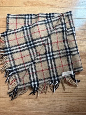 Burberry London Scarf Winter Weather Scarf 100% Wool - Image 1 of 4