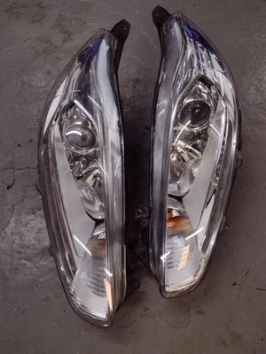 Ford Fiesta Projector Headlamps One Pair Mk7 2013-2017 - Image 1 of 3